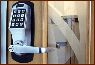 Abington Lock And Key Arlington, MA 781-519-7235 - 10-63-commercial-lock